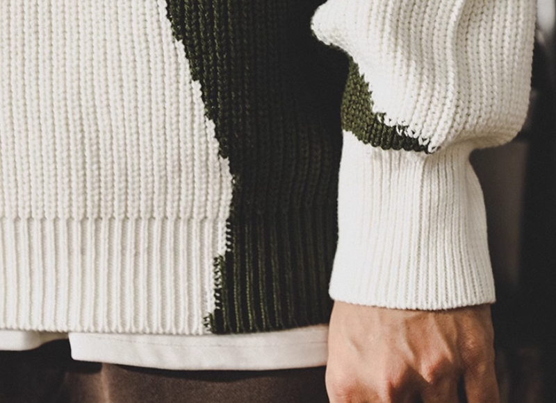 Men's Slouchy Sweater white