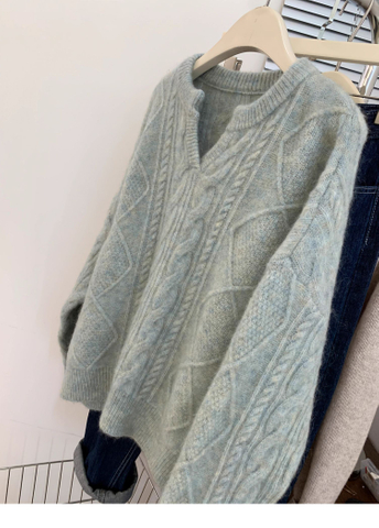 Ladies V-neck Pullover Sweater