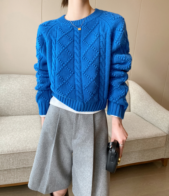 Women's Round Collar Sweater Blue