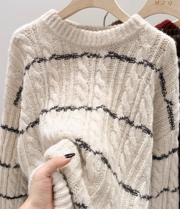 Red Striped Pullover Sweater white