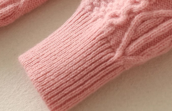 Winter Girls' Sweater Thickened Details