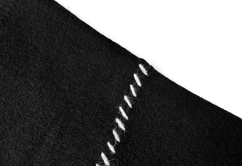 V-Neck Sweater black details