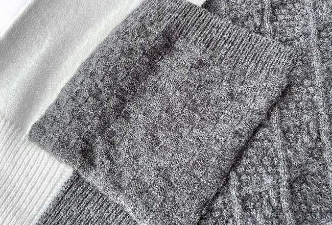 Crew Neck Sweater Gray detail