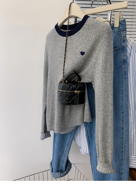 Women's Gray Slim Fit Sweater