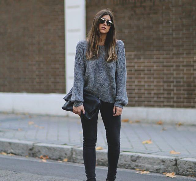 How To Wear A Gray Sweater?
